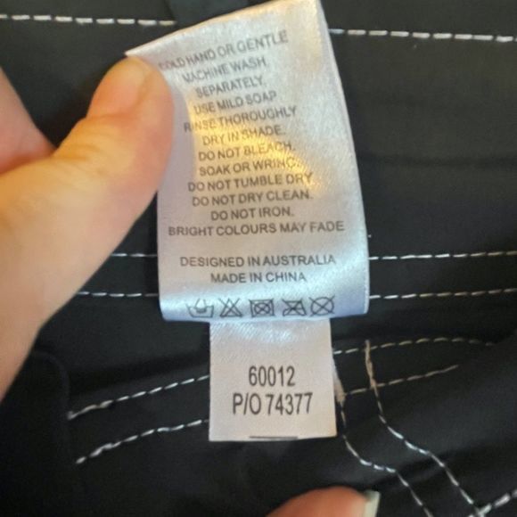 Seafolly Womens Black Board Shorts Size Small Beach Vacation Swim - Picture 5 of 11